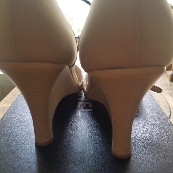 Chanel  Beige Satin Black Toe Cap ankle strap - Picture 2 of 4